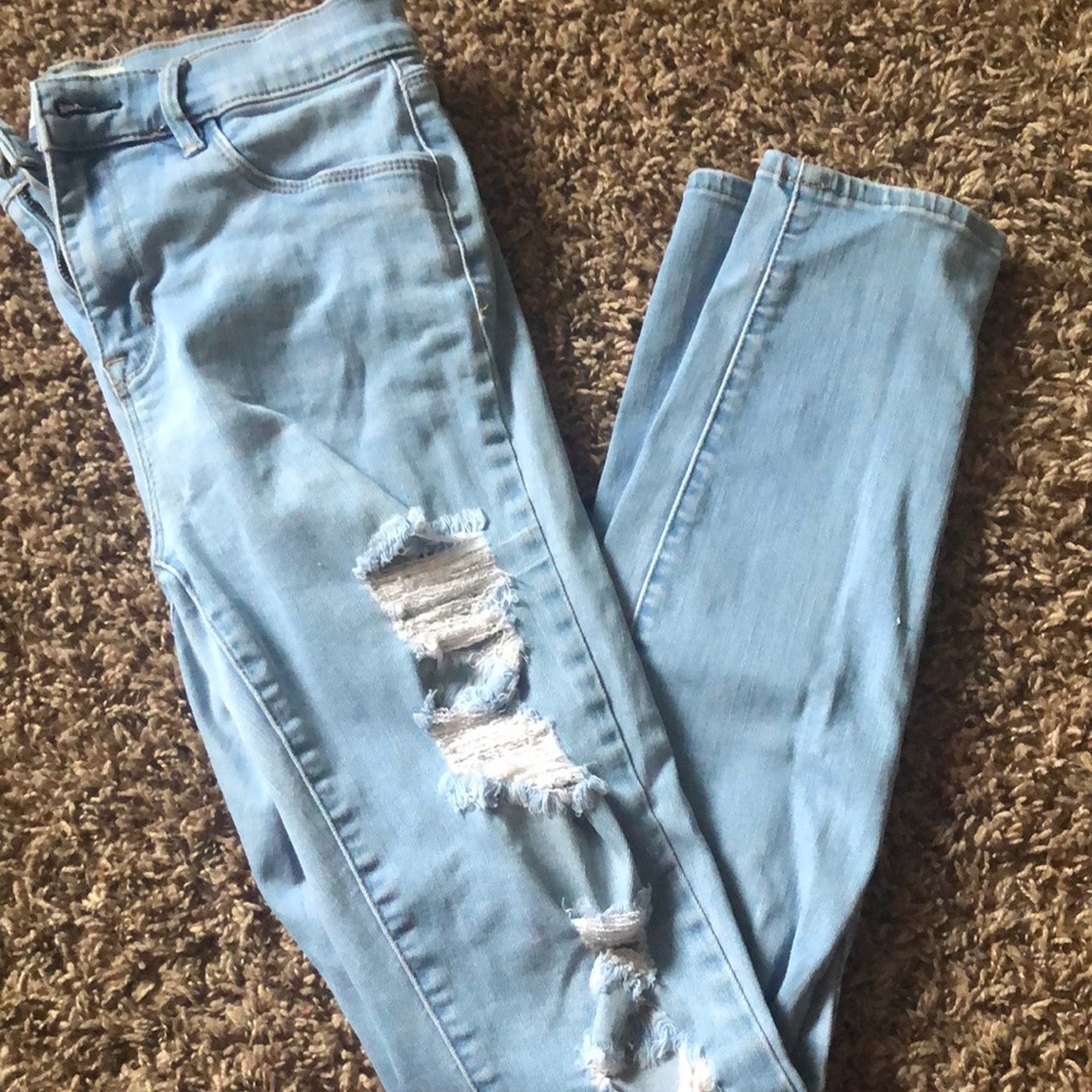 Light wash ripped jeans